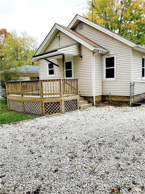 114 Euclid St, Elyria, OH 44035 photo 3