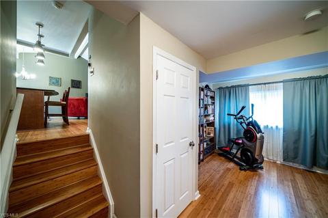 2885 Saint Clair Dr, Copley, OH 44321 photo 16