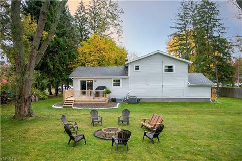 2885 Saint Clair Dr, Copley, OH 44321 photo 2
