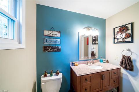 2885 Saint Clair Dr, Copley, OH 44321 photo 13