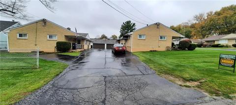 554 Lincoln Ave, Struthers, OH 44471 photo 2