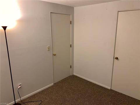 628 Baldwin Ave, Elyria, OH 44035 photo 21