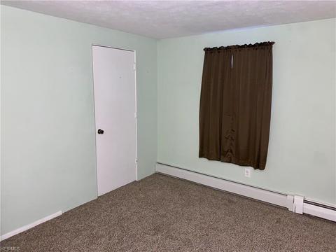 628 Baldwin Ave, Elyria, OH 44035 photo 15