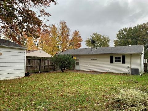 628 Baldwin Ave, Elyria, OH 44035 photo 9