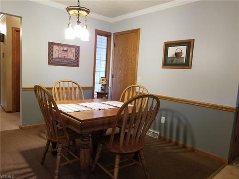 236 E Wisconsin Ave, Sebring, OH 44672 photo 6