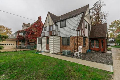 9229 Elsmere Dr, Parma, OH 44130 photo 30