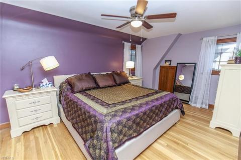 9229 Elsmere Dr, Parma, OH 44130 photo 20