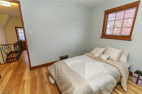 9229 Elsmere Dr, Parma, OH 44130 photo 24