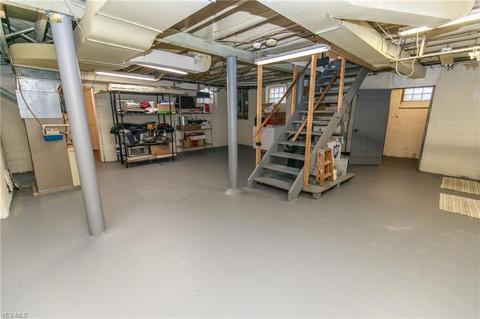 9229 Elsmere Dr, Parma, OH 44130 photo 26