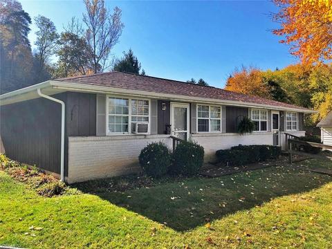 405 Libby St, Minerva, OH 44657 photo 3