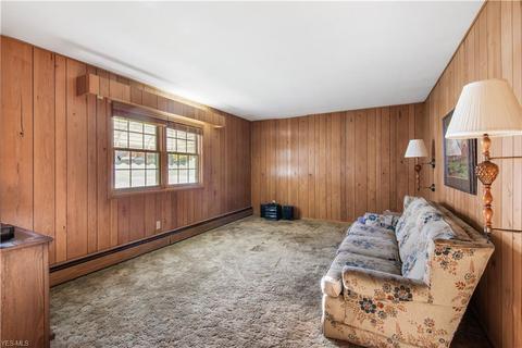 1635 Creighton Ave, Akron, OH 44310 photo 15