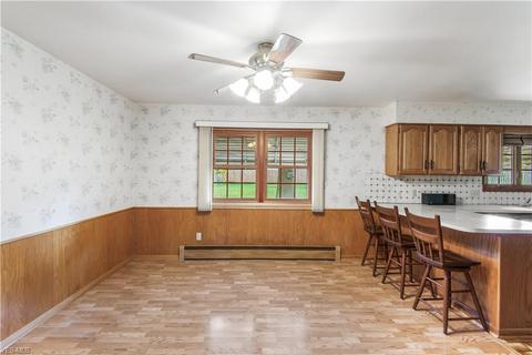 1635 Creighton Ave, Akron, OH 44310 photo 8
