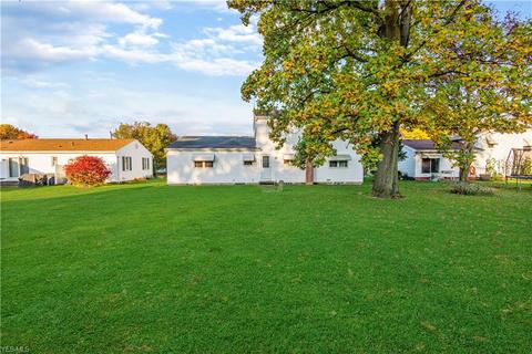 1635 Creighton Ave, Akron, OH 44310 photo 2