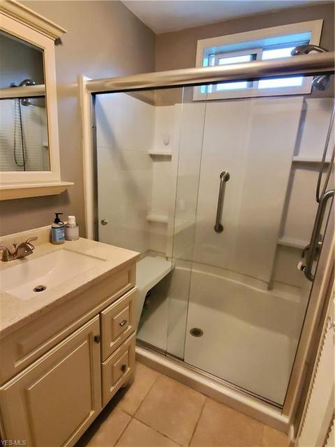1731 Columbus Ave, Ashtabula, OH 44004 photo 23