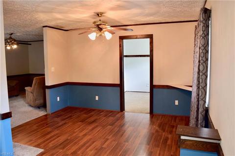 1304 Mount Vernon Ave, Akron, OH 44310 photo 9