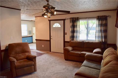 1304 Mount Vernon Ave, Akron, OH 44310 photo 6