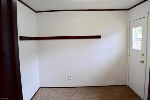 1304 Mount Vernon Ave, Akron, OH 44310 photo 12