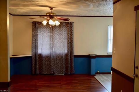 1304 Mount Vernon Ave, Akron, OH 44310 photo 8