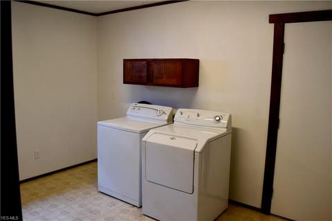 1304 Mount Vernon Ave, Akron, OH 44310 photo 19