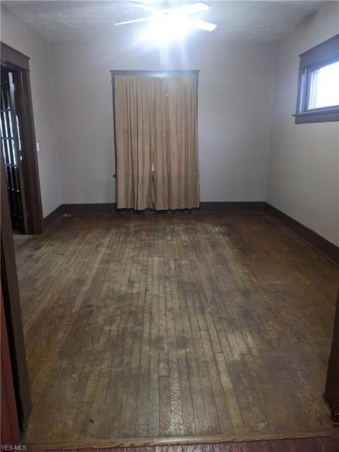 440 Maplewood Ave, Struthers, OH 44471 photo 4