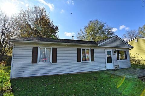 9864 Belden Dr, Windham, OH 44288 photo 1