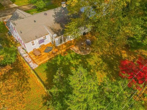 329 Vassar Ave, Elyria, OH 44035 photo 2