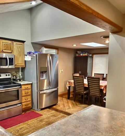498 Edith Ave, Akron, OH 44312 photo 11