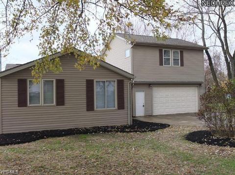 498 Edith Ave, Akron, OH 44312 photo 1