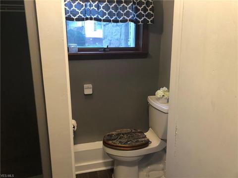 55765 Barnesville St, Barnesville, OH 43713 photo 10