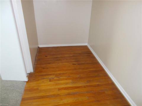 425 Longfellow St, Elyria, OH 44035 photo 12