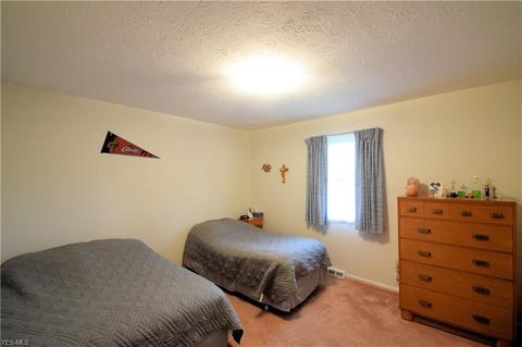2772 Burden Dr, Parma, OH 44134 photo 16
