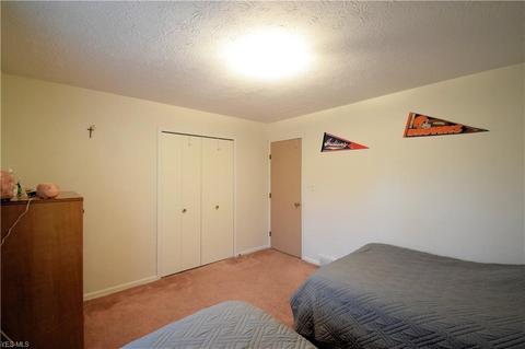 2772 Burden Dr, Parma, OH 44134 photo 17