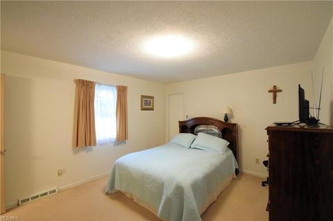 2772 Burden Dr, Parma, OH 44134 photo 23