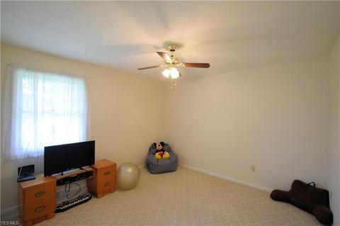 2772 Burden Dr, Parma, OH 44134 photo 14