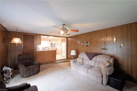 2772 Burden Dr, Parma, OH 44134 photo 13