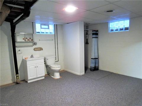 617 E Shaffer, Dover, OH 44622 photo 23