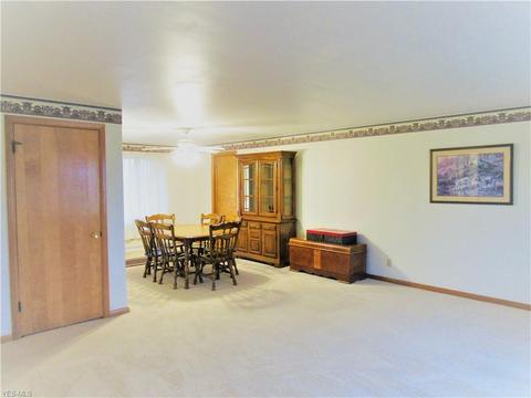 617 E Shaffer, Dover, OH 44622 photo 5