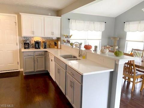 3982 Randolph Dr, Lorain, OH 44053 photo 12