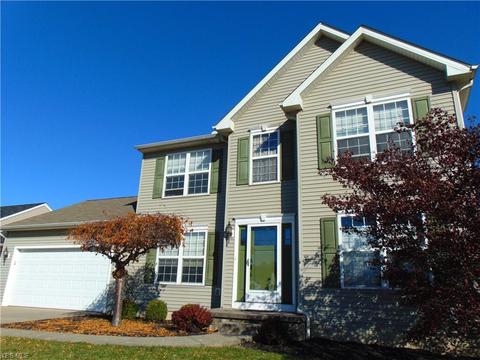 3982 Randolph Dr, Lorain, OH 44053 photo 2