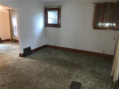 28 E Wilbeth Rd, Akron, OH 44301 photo 12