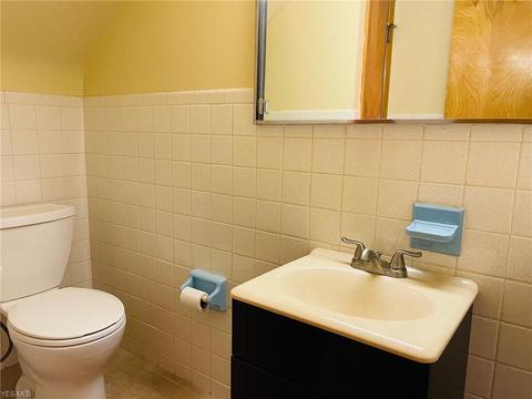 1802 Rockefeller Rd, Wickliffe, OH 44092 photo 13