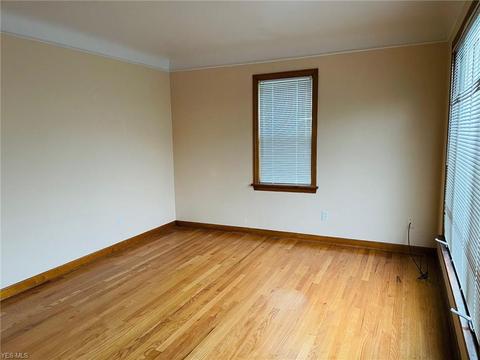 1802 Rockefeller Rd, Wickliffe, OH 44092 photo 4
