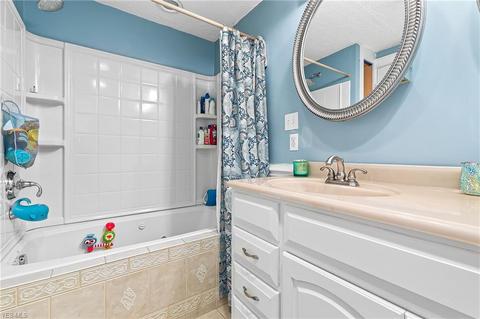 1545 E 300th St, Wickliffe, OH 44092 photo 21