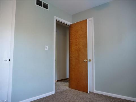 6281 Seneca Rd, Mentor, OH 44060 photo 13