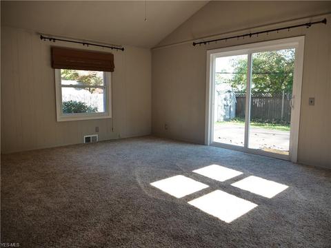 6281 Seneca Rd, Mentor, OH 44060 photo 8