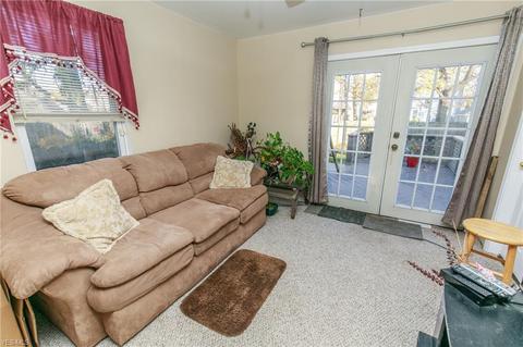 242 Cornell Ave, Elyria, OH 44035 photo 12