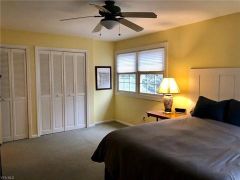 8059 Forest Lake Dr, Boardman, OH 44512 photo 17