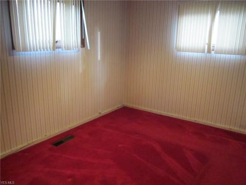 355 Adrian Dr, Berea, OH 44017 photo 25