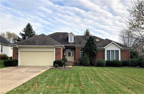 6816 Red Deer Cir NW, Canton, OH 44708 photo 2