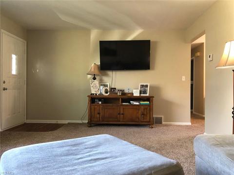 440 Concord Ave, Elyria, OH 44035 photo 7